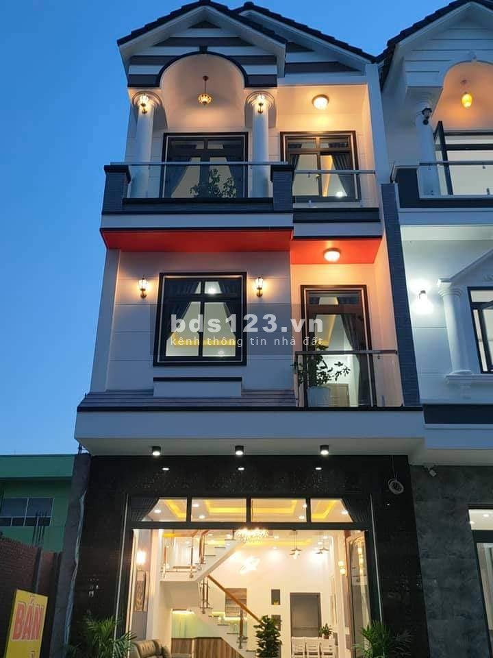 Bán nhà đẹp gần vòng xoay An Phú - Thuận An tỉnh Bình Dương, dt 75m2