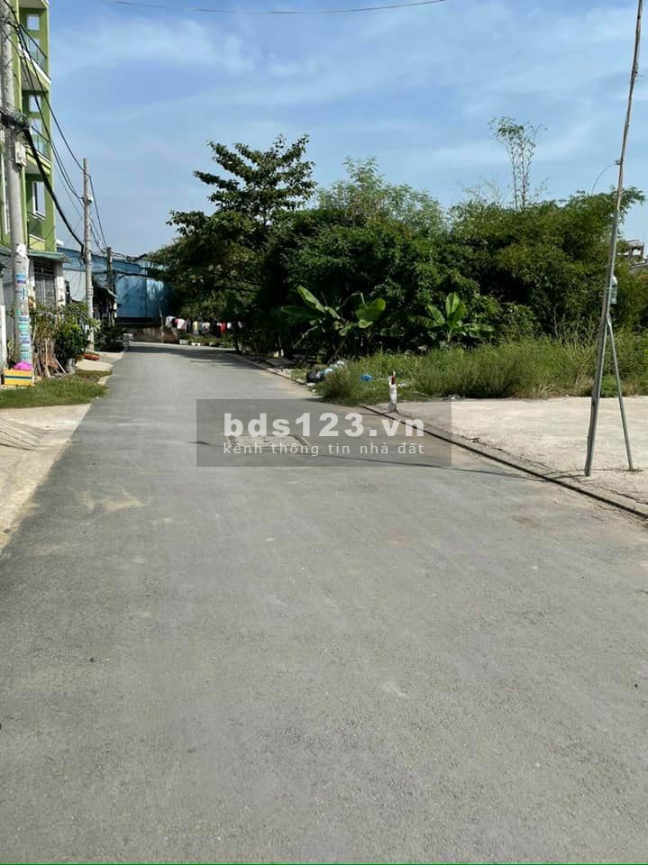 Bán lô đất đường số 26, Hiệp Bình Chánh, liên hệ 0901130437, giá 65 triệu/m2
