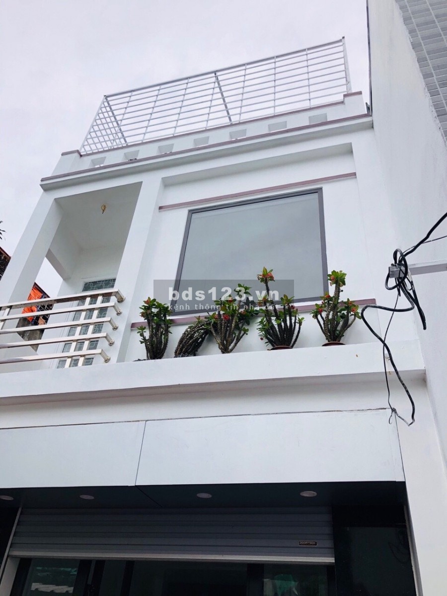 Nhà HXH 6m ngay MT đường Nguyễn Thị Thử Hóc Môn, SHR, giá bán nhanh 750tr