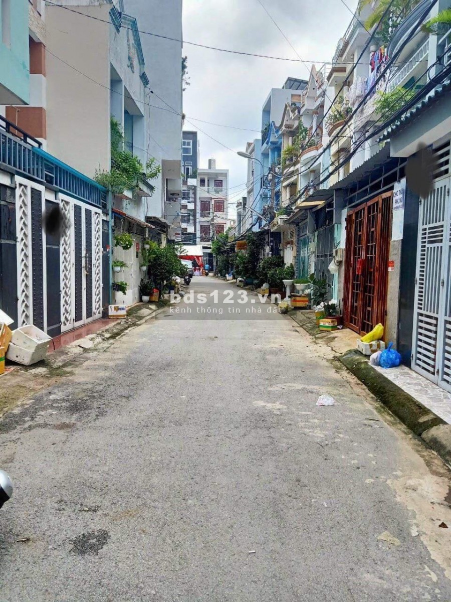 Gò Vấp dt 56m2 hẻm xe tải 5.6 tỷ Bùi Quang Là phường 12 Quận Gò Vấp