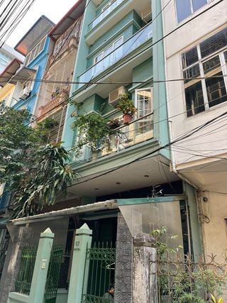 Lê Lợi Hà Đông giá chỉ hơn 4 Tỷ sát phố 71m2 Mtiền:4,5m 4 tầng Tiện ích ngập trần có ảnh,sổ+video