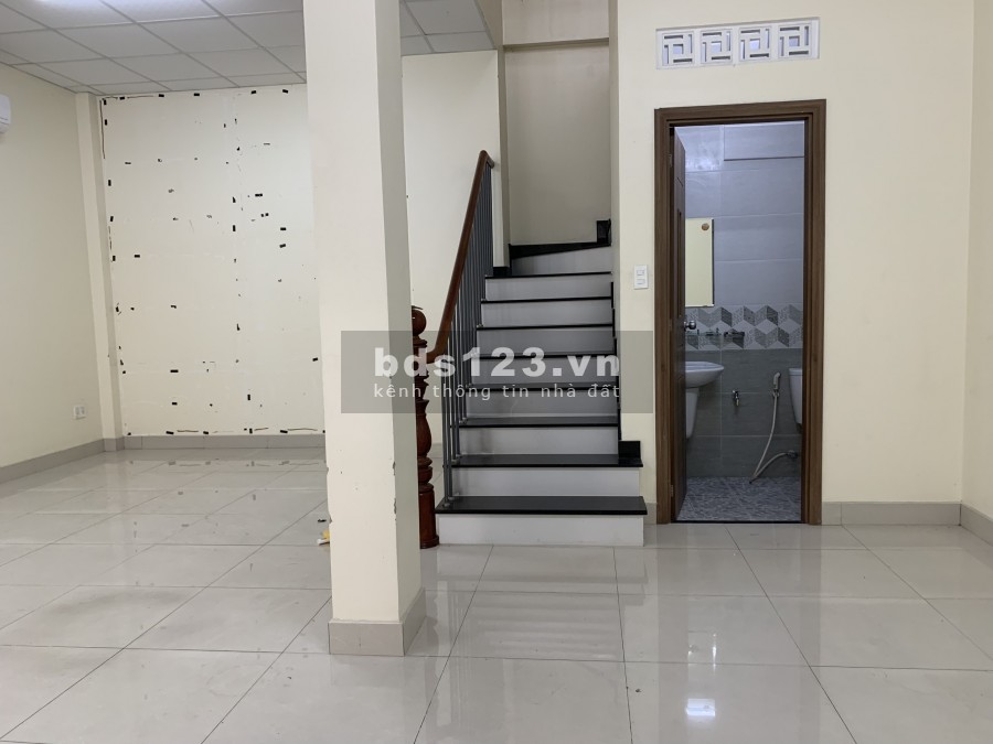 Biệt Thự 8x13m, 1 lầu, HXH, gần Phổ Quang sân bay, 0938.764.277