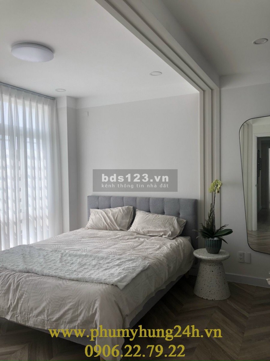 Cho Thuê Căn Hộ Penthouse Phú Mỹ Hưng 5 Phòng Ngủ Giá Thuê 47tr - 2000$ LH 0906227922