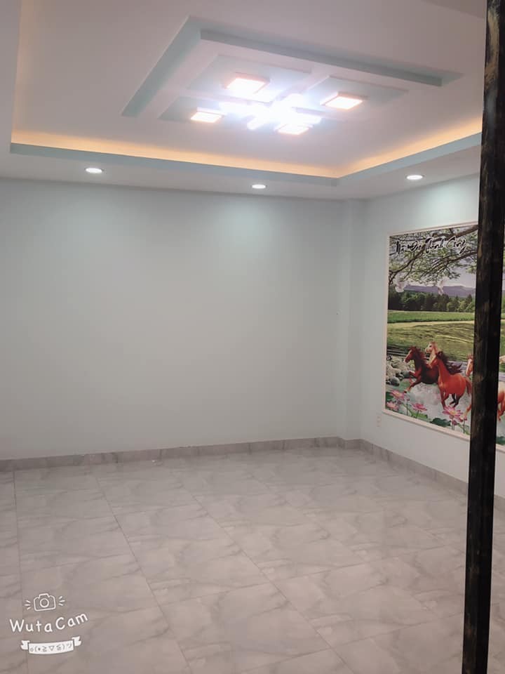 Nhà 5 tầng BTCT đẹp ở ngay HXH giá chỉ 6.4 tỷ khu đồng bộ toàn nhà đẹp