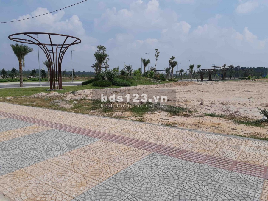 Tiện ích nội ngoại khu có sẵn.Liền kề TTTM Go.Sổ bao công chứng