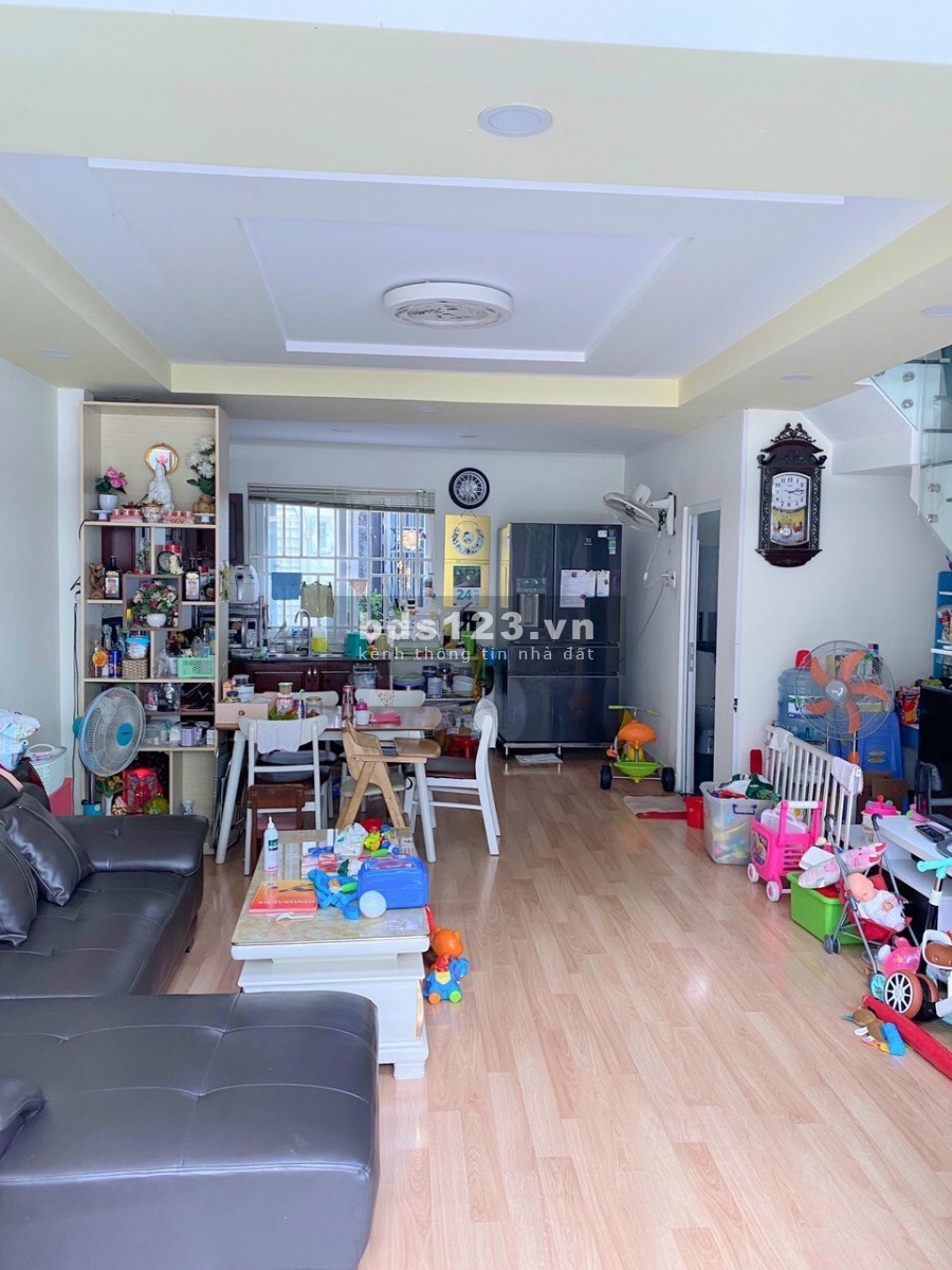 Bán nhà HXH quay đầu Âu Cơ, phường 9, Quận Tân Bình(5x10) chỉ 7.25 tỷ