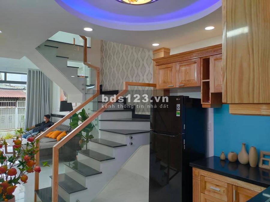 Nhà Bình Thạnh, hẻm xe hơi, sổ vuông như A4, 40m2 chỉ 6 tỷ 7 TL