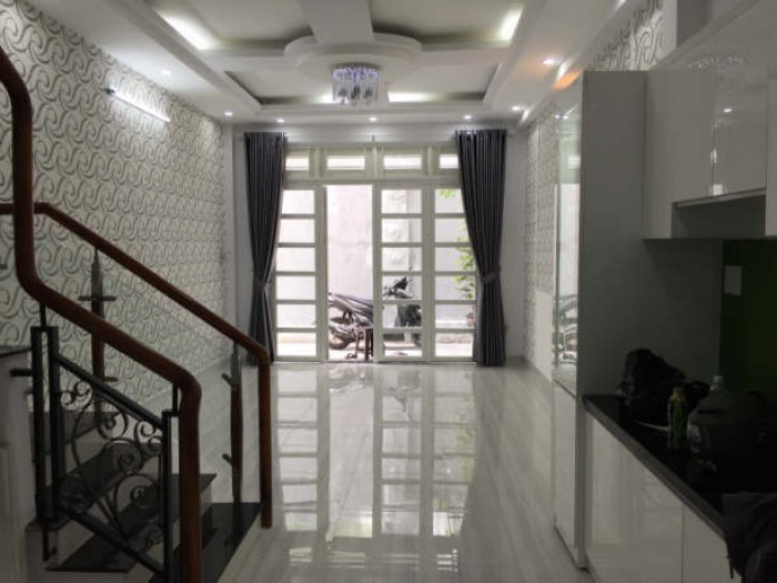 Bán nhà mới xây Phan Đình Phùng hẻm xe hơi đổ cổng giá nhỉnh 3.5 TỶ