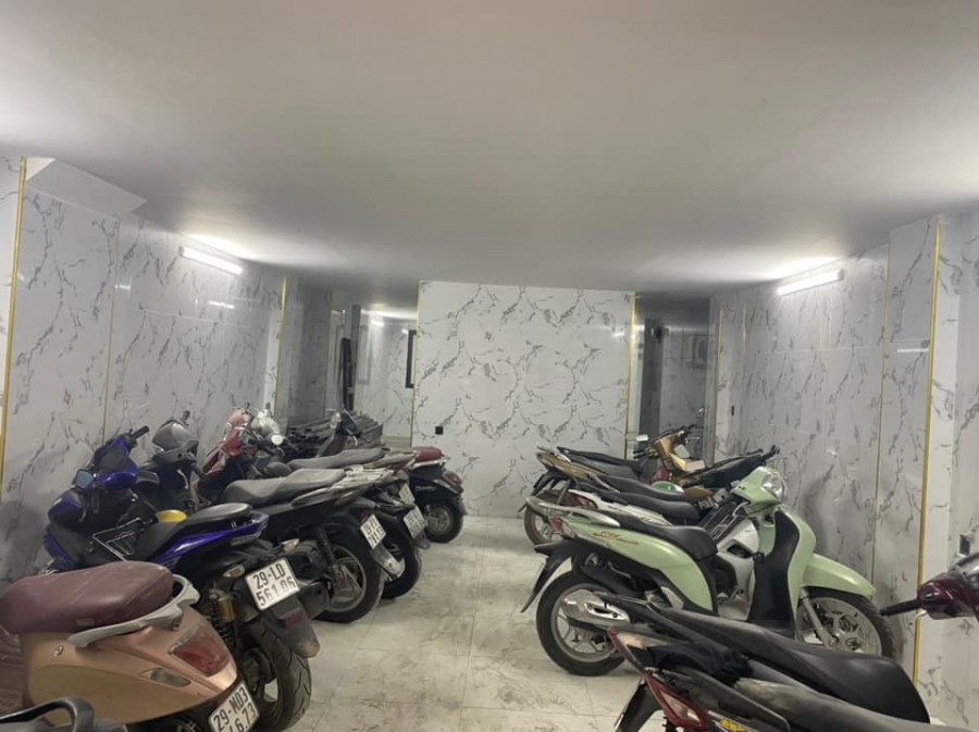 Bán tòa chung cư mini 23 phòng 7 tầng thang máy doanh thu 130tr/ tháng nhỉnh 16 tỷ