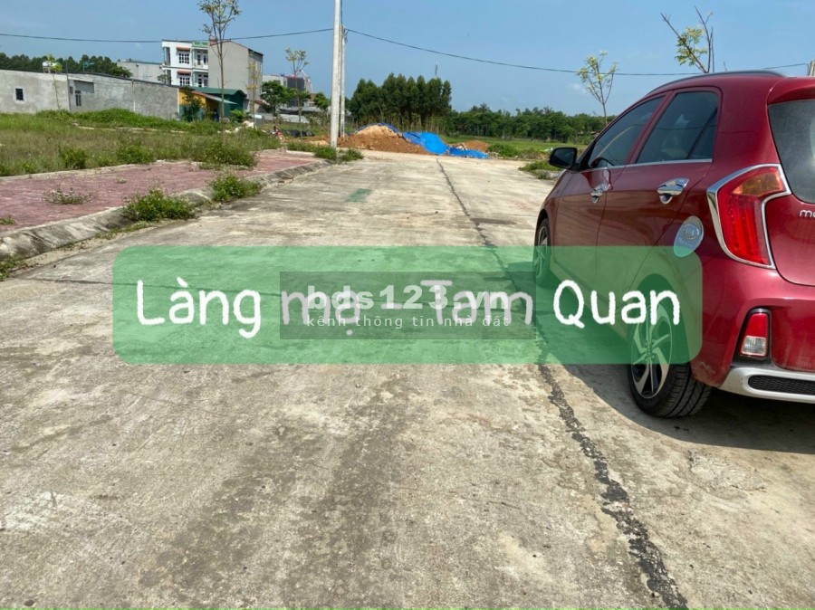 Bán nhanh lô đất làng Mạ Tam Quan, Tam đảo dt 100m2 full thổ cư Đường quy hoạch .gần trường cấp 3.