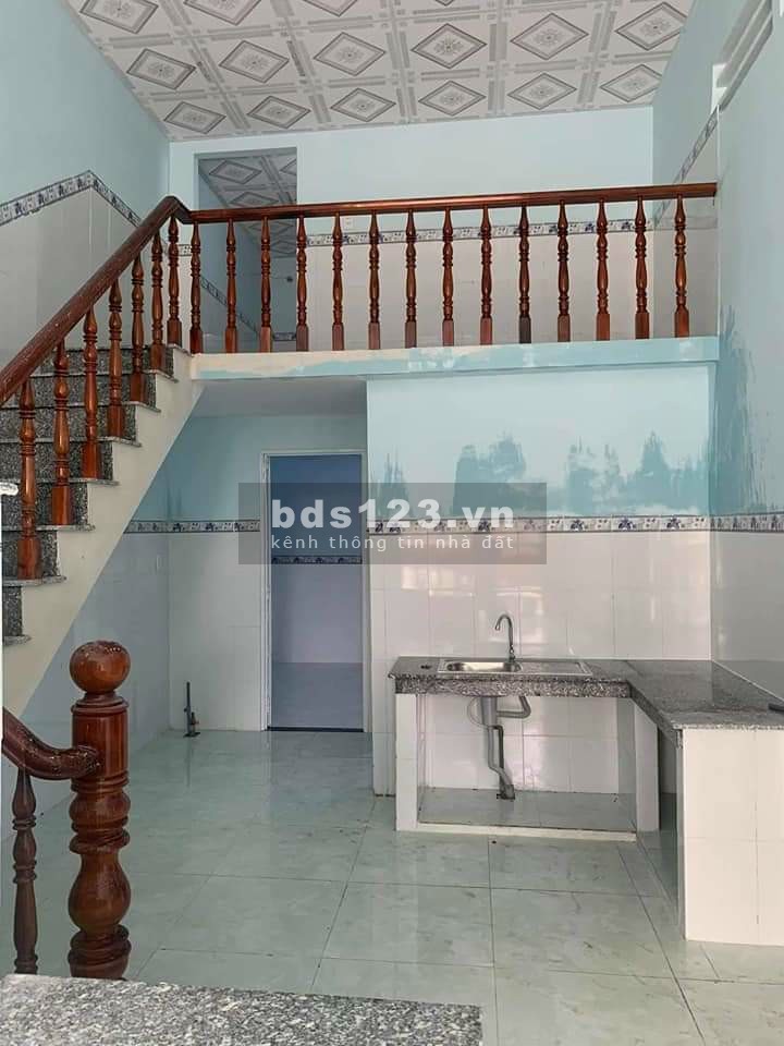 Muốn sang lại dãy nhà trọ 600m2 này gồm có 24 phòng trọ 2 kiot, thu nhập 50 triệu/tháng