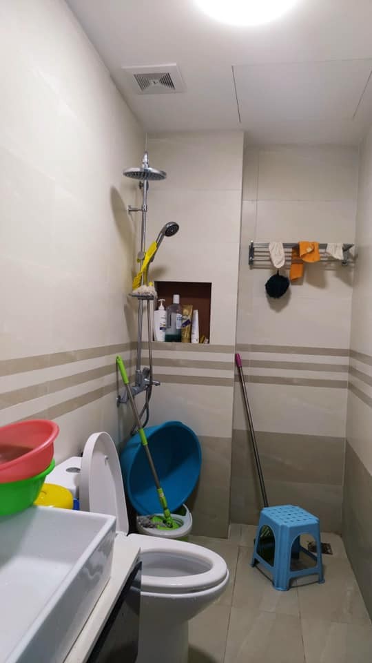 Nhà Mới Ở Ngay Nguyễn Khánh Toàn, Cầu Giấy, 55m2x5T, MT 4.5m, Giá 6.7 Tỷ.