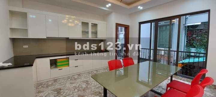 Nhà đẹp ở ngay,ô tô,Trung tâm quận,Tam Khương, 6 tầng,MT 5.4m