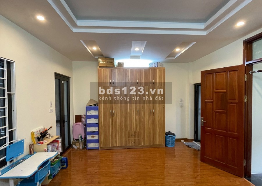 Siêu phẩm Vương Thừa Vũ, gần ô tô, 200m2 sử dụng, giá bán chỉ 3.6 tỷ