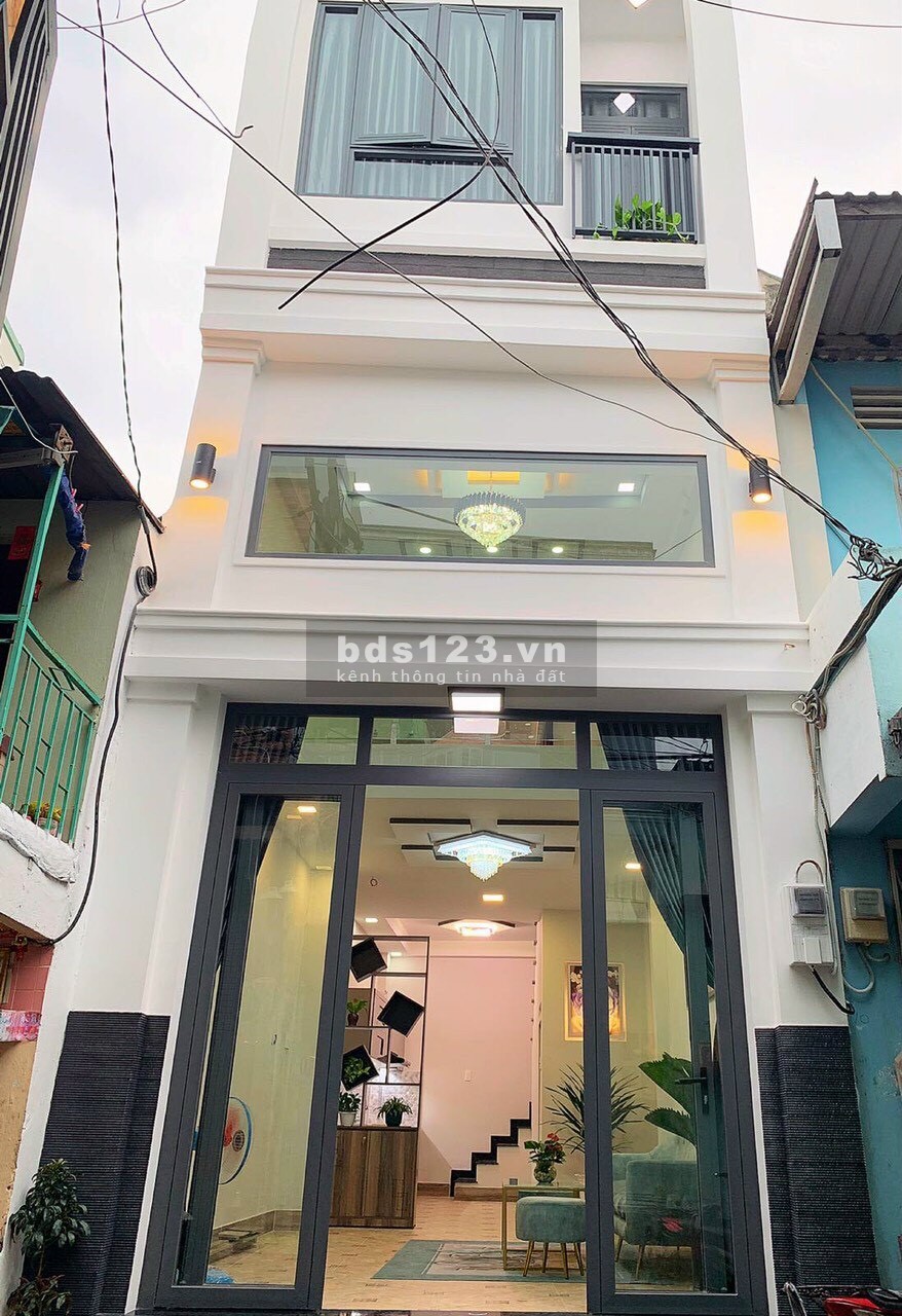 Chủ thua bóng nên cần bán nhà 1 trệt, 2 lầu xã Vĩnh Lộc, dt 80m2, giá 2.85 tỷ