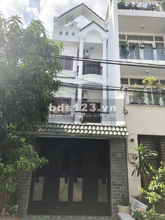 Cần tiền bán gấp nhà phố khu dân cư Nam Long Phú Thuận, Quận 7, pháp lí riêng