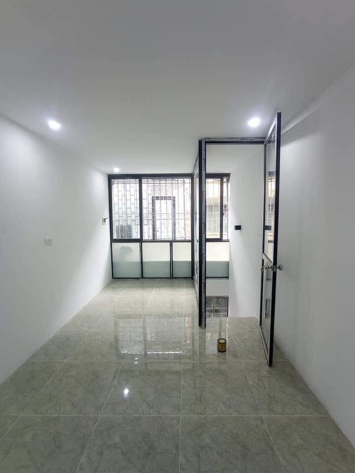 Bán nhà nguyên căn siêu hiếm khu Hoàng Mai, dt 42m2, giá chỉ 2.2 tỷ