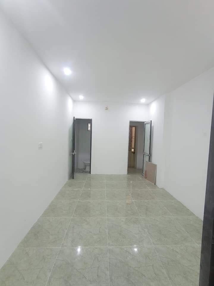 Bán nhà nguyên căn siêu hiếm khu Hoàng Mai, dt 42m2, giá chỉ 2.2 tỷ