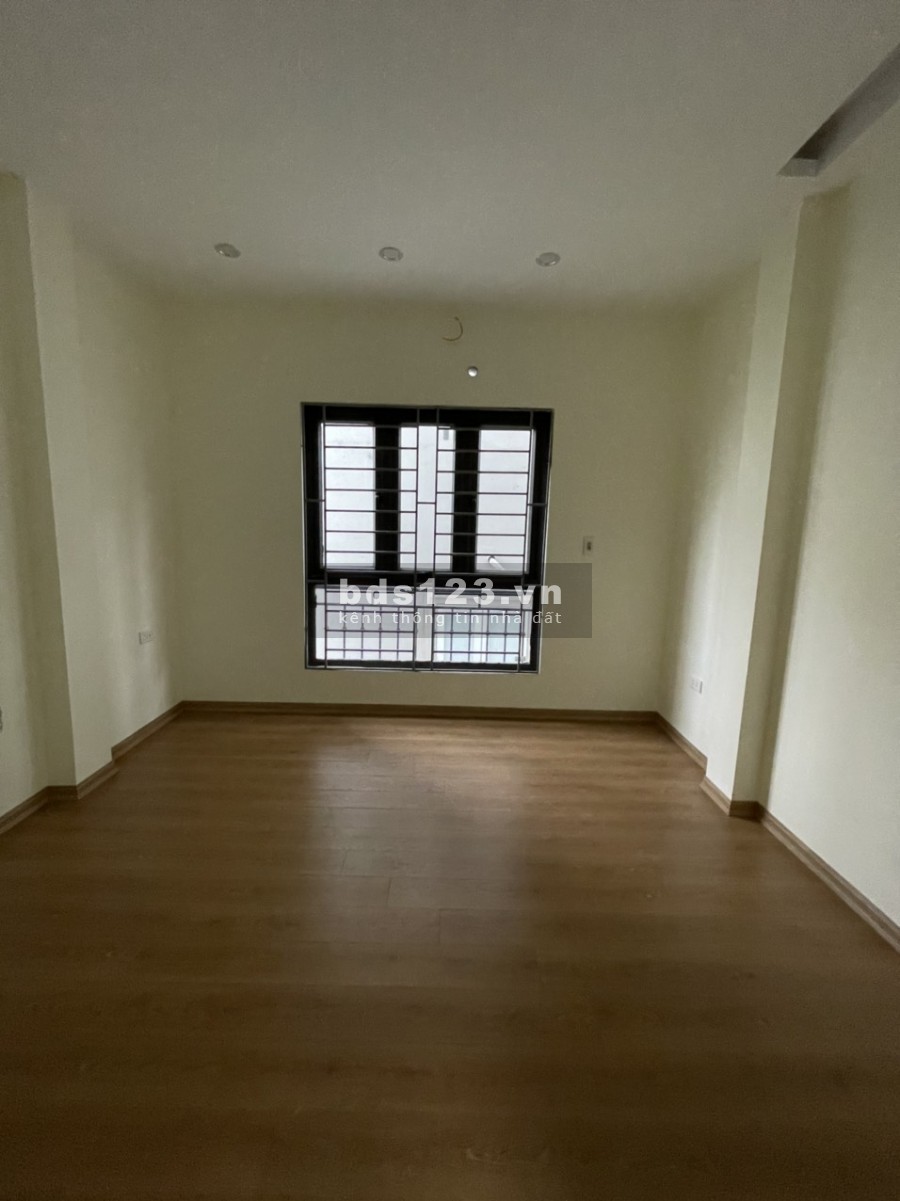 Bán nhà Gần KĐT Dương Nội, lô góc, 2 mặt thoáng ngõ thông, 3 gác qua cửa nhà chỉ 2.27 tỷ (Bao phí, giá cực hiếm)