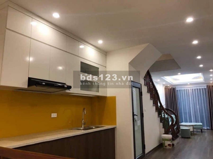 Mặt phố Yên Bình, Văn Quán, Quận Hà Đông Nhà mới đẹp full nội thất+ thông sàn+ ô tô tránh+ kinh doanh ngon