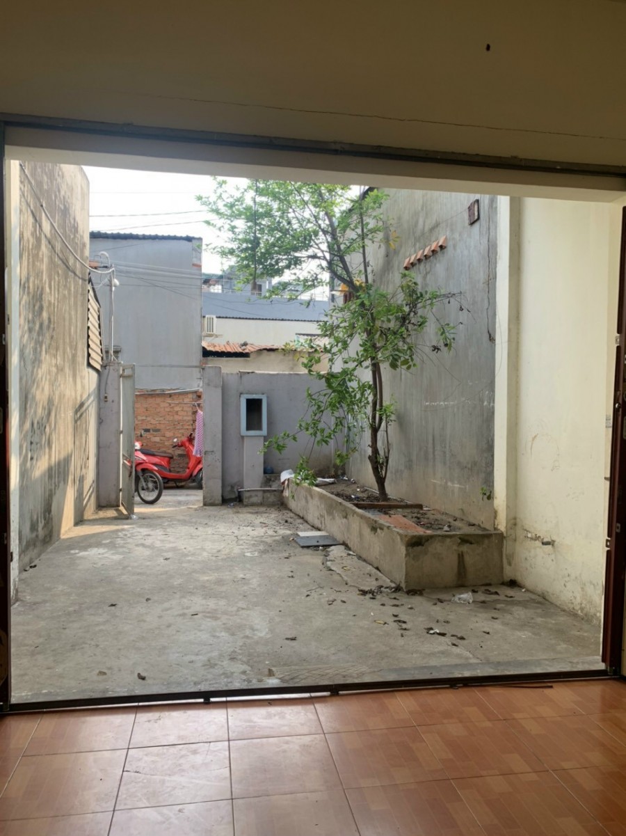 Giảm giá. mùa dịch 250 triệu còn 3.7 tỷ chốt nhà Linh Xuân, Thủ Đức