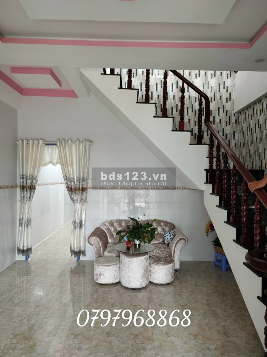 Chính chủ bán nhanh nhà nguyên căn 4 pn, có sẵn đầy đủ nội thất