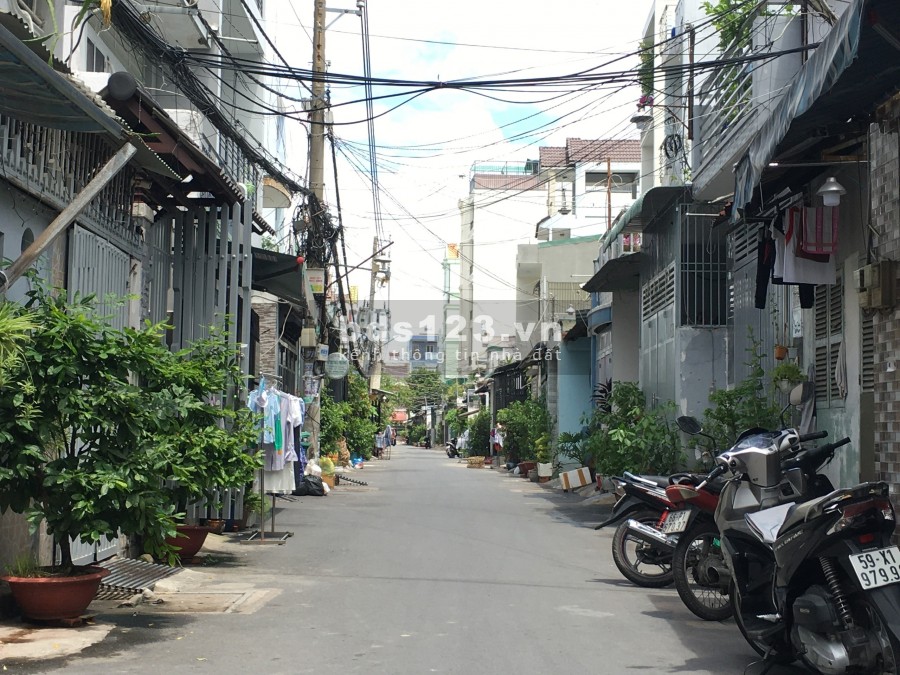 Bán GẤP nhà HXT Phạm Văn Chiêu, P9, Gò Vấp, 4.2x24m, 1 trệt, 1 lửng, 6 tỷ