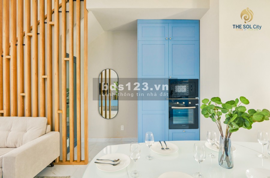 Cần Bán Gấp Nhà Phố 1 Trệt 1 Lầu 1 Sân Thượng, giá 2,8 tỷ. Ngay chợ Hưng Long