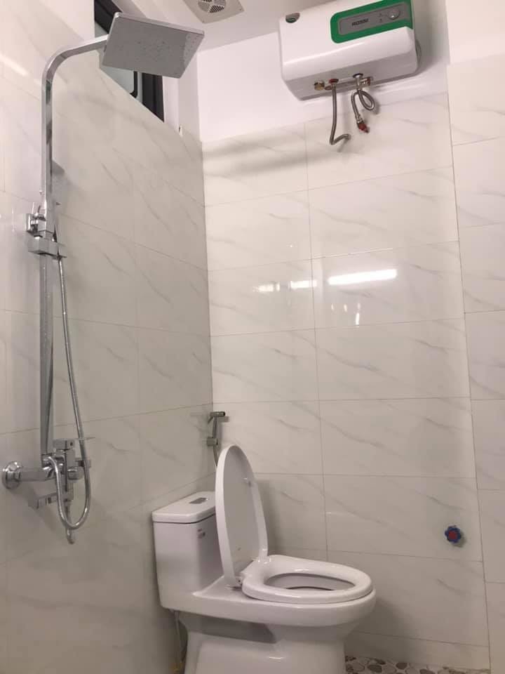 Siêu phẩm Dịch Vọng Hậu Cầu Giấy 39m2*6T thang máy, giá 7.5 tỷ.
