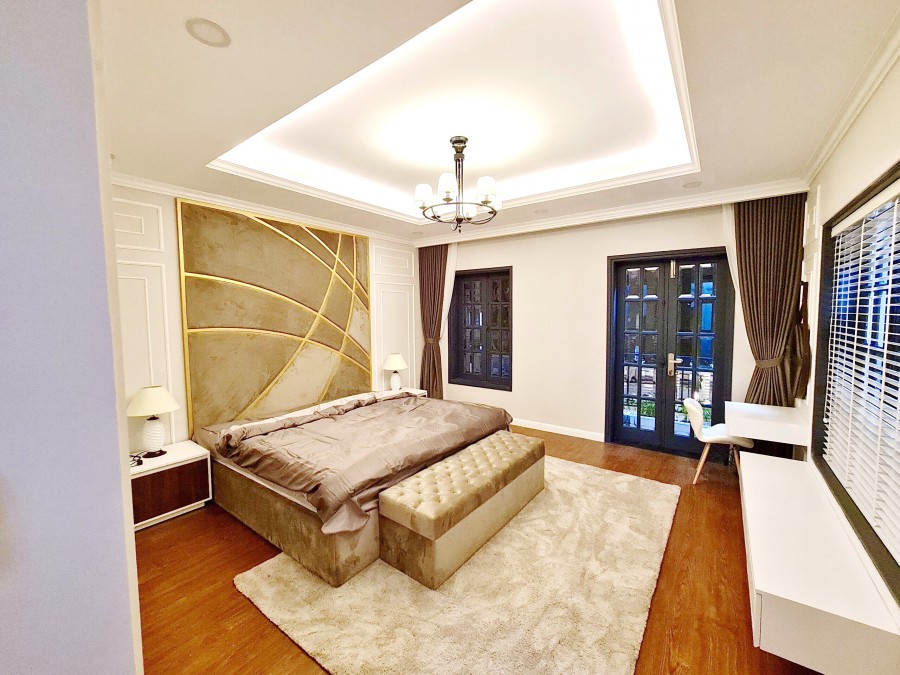Bán biệt thự đôi hẻm 320 đường Nguyễn Văn Linh, Phường Bình Thuận, Quận 7