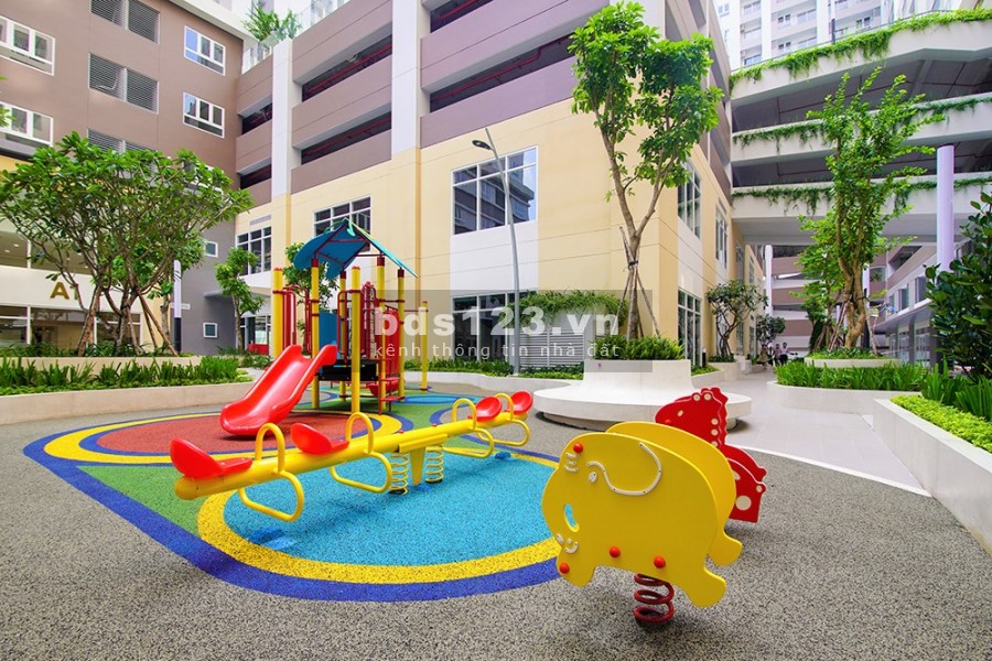 Cần bán căn hộ 1PN dự án Lavita Charm, giá cực mềm. LH: 0907063698