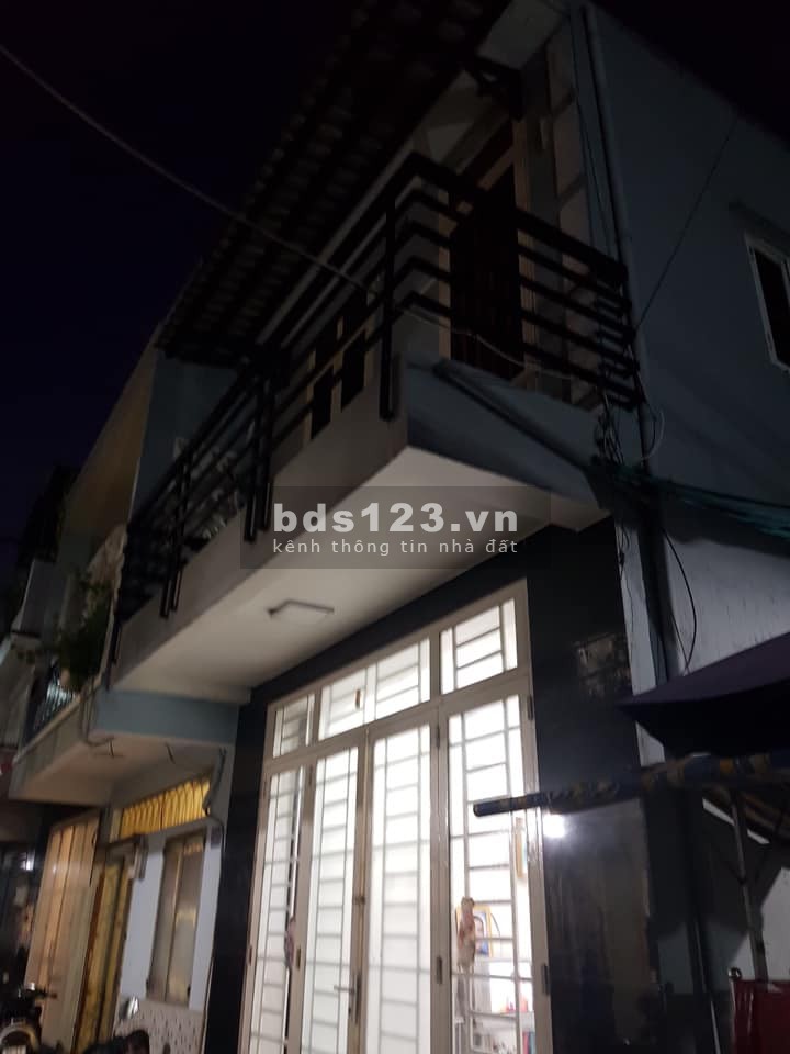 Nguyễn Thị Tần Quận 8 một căn duy nhất chủ cần bán gấp, lh 0362592754