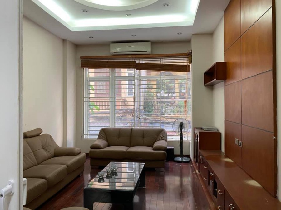 Bán nhà phố Nguyễn Ngọc Nại, gara ô tô thang máy nhập khẩu, dt 70m, 6 tầng, mt 5m, giá 12.8 tỷ