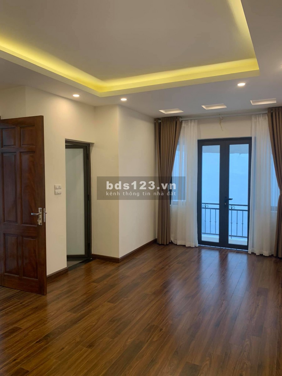 Hiếm, Cần bán gấp nhà mới 41m2x5, Lò Đúc, Hai Bà Trưng, nở hậu