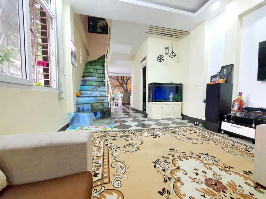 Cơ hội tuyệt vời sở hữu nhà Thanh Bình, Hà Đông dt 50m2, 4 tầng, 4PN, MT: 5m ô tô đỗ cửa