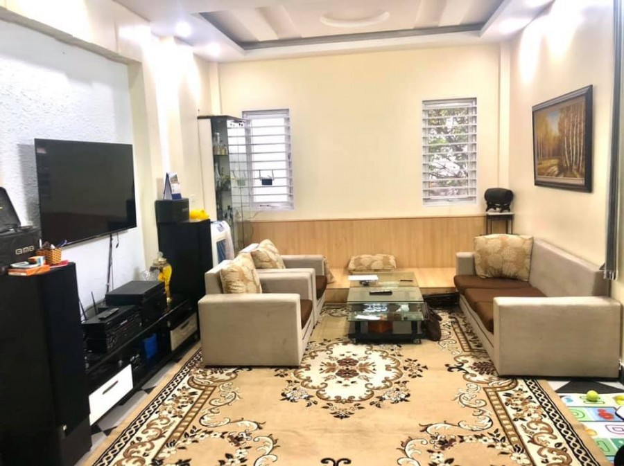 Cơ hội tuyệt vời sở hữu nhà Thanh Bình, Hà Đông dt 50m2, 4 tầng, 4PN, MT: 5m ô tô đỗ cửa