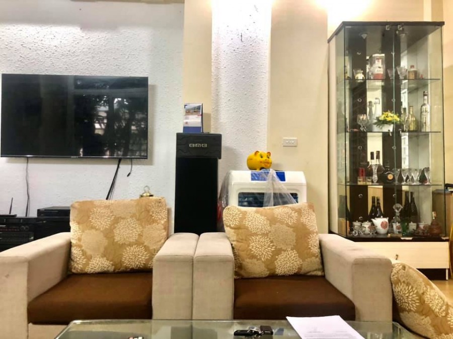 Cơ hội tuyệt vời sở hữu nhà Thanh Bình, Hà Đông dt 50m2, 4 tầng, 4PN, MT: 5m ô tô đỗ cửa