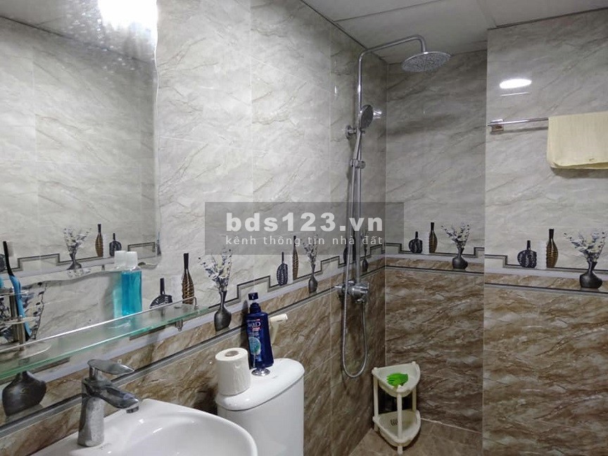 Bán nhà Hà Đông, ô tô. 7 chỗ đỗ cửa, tiện ích ngập tràn, dt 43m2, 5 tầng, giá 2 tỷ