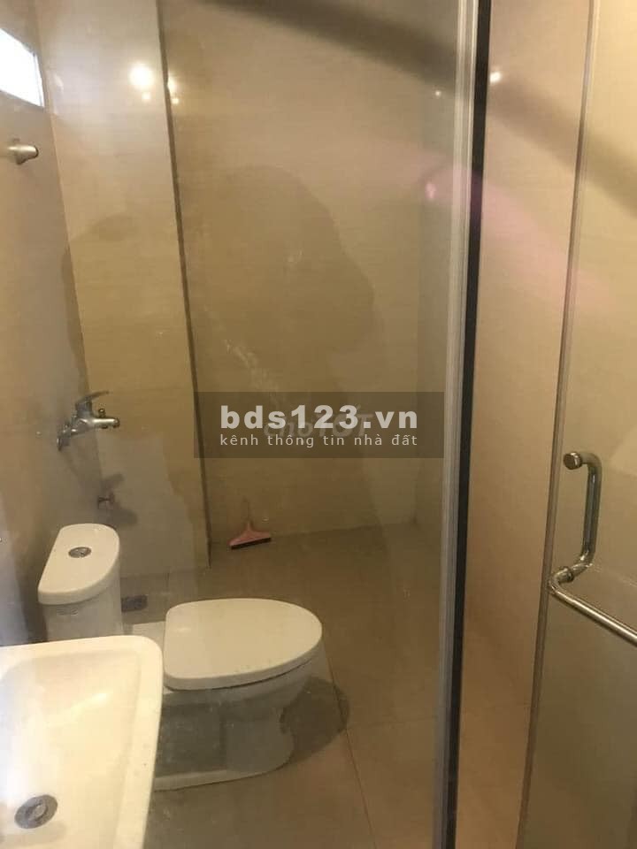 Bán Gấp Nhà Bồ Đề 96M2, 4 Tầng, ô tô vào nhà, Giá Sốc.