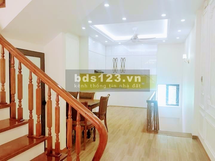 Bán nhà Quang Trung, Hà Đông nhà mới, phân lô, ô tô đõ cửa ngõ thông, 5 tầng giá 6 tỷ