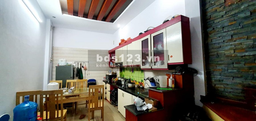 Bán nhà nguyên căn đường Mễ Trì đẹp, ngõ ô tô tránh dư, diện tích 51.3m2, giá 5.1 tỷ