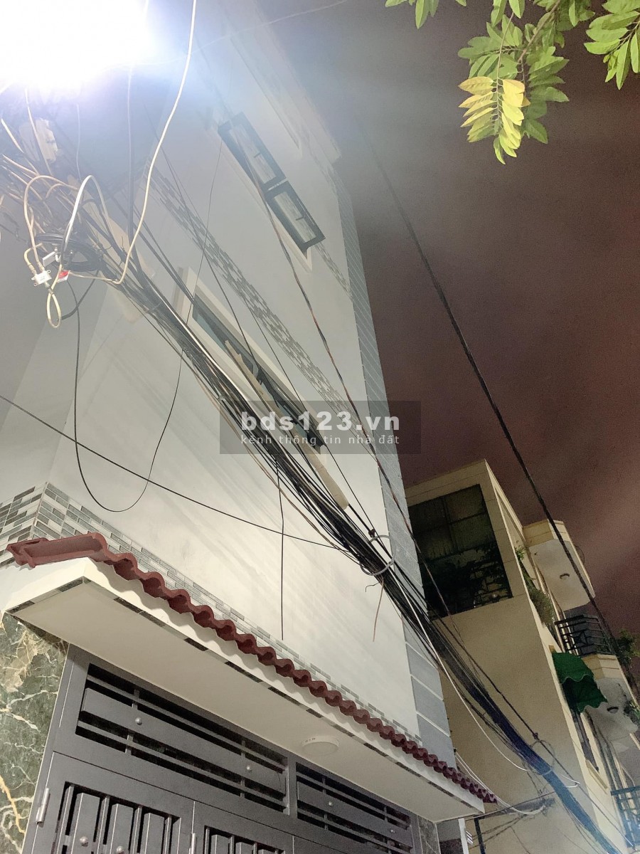 Phan Đăng Lưu, Phú Nhuận dt 40m2, 5 tầng lô góc 2 mặt HXH giá…