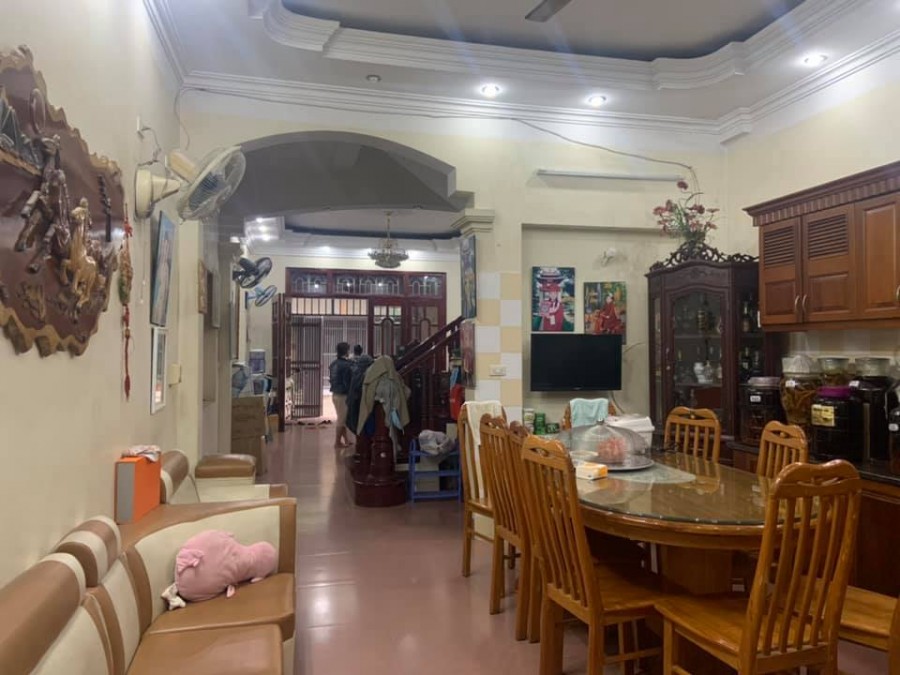 Bán Nhà KĐT Văn Quán 96m2, MT 4.7m, Gara, Kinh Doanh, Thoáng Trước Sau, Nở Hậu Giá 11.8 Tỷ