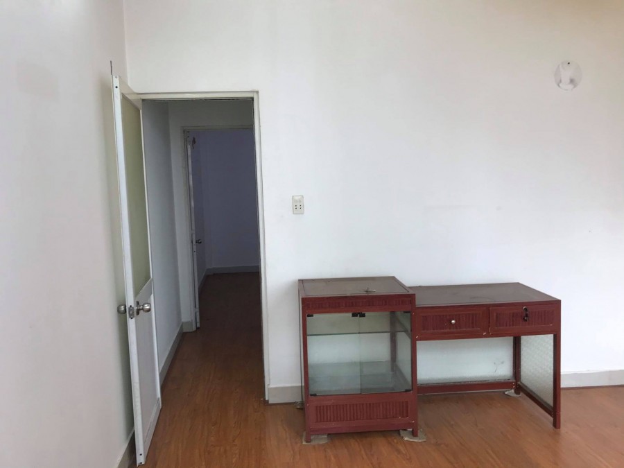 Nhà hẻm xe 2 tầng bê tông cốt thép nở hậu 41m2, tặng hết nội thất, 3.4 tỷ, phường 14, Gò Vấp