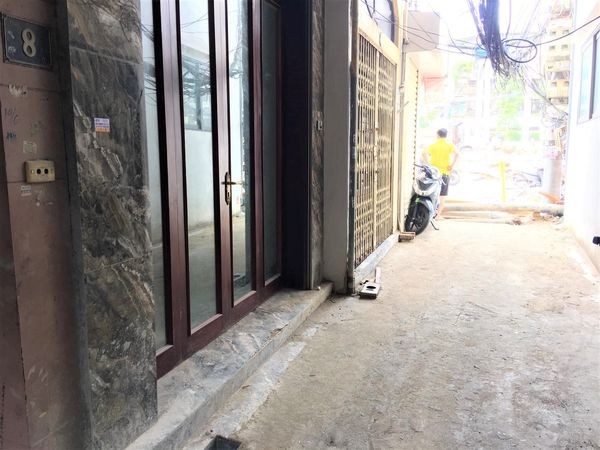 Bán gấp nhà mới đẹp Phố Đại La, 30Mx5 tầng, nhiều tiện ích, 2 mặt thoáng