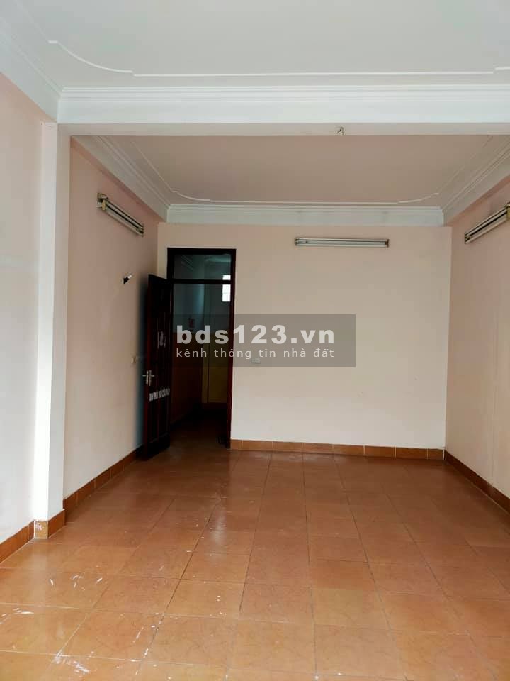 Bán nhà Hồ Tùng Mậu 43m2, 5 tầng, MT 4.2m, vỉa hè rộng, kinh doanh đỉnh, giá chào 16.5 tỷ