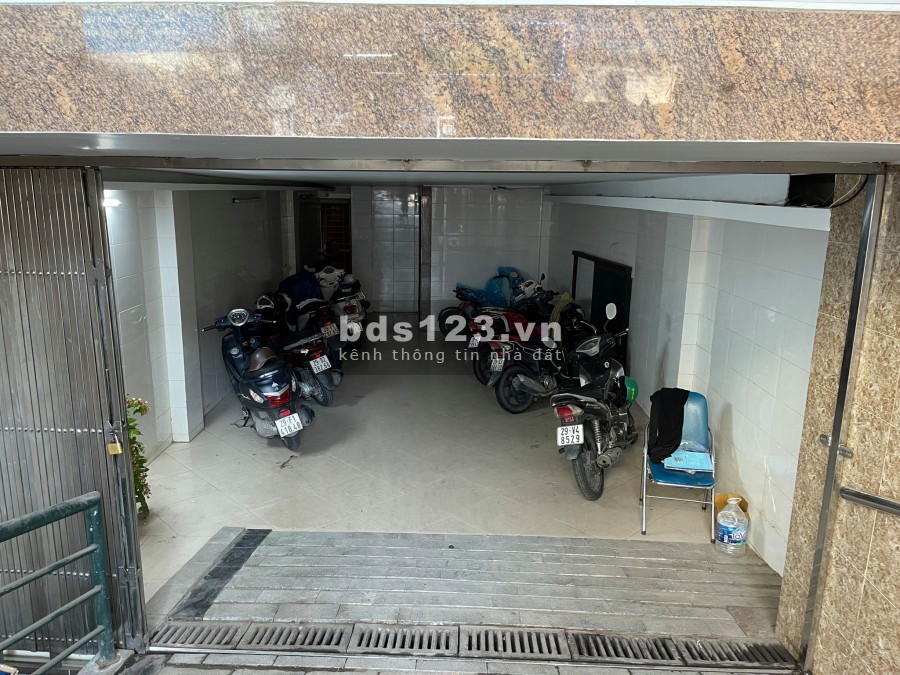 Bán nhà phố Trần Cung, Cổ Nhuế diện tích 50m2, giá bán 3.3 tỷ