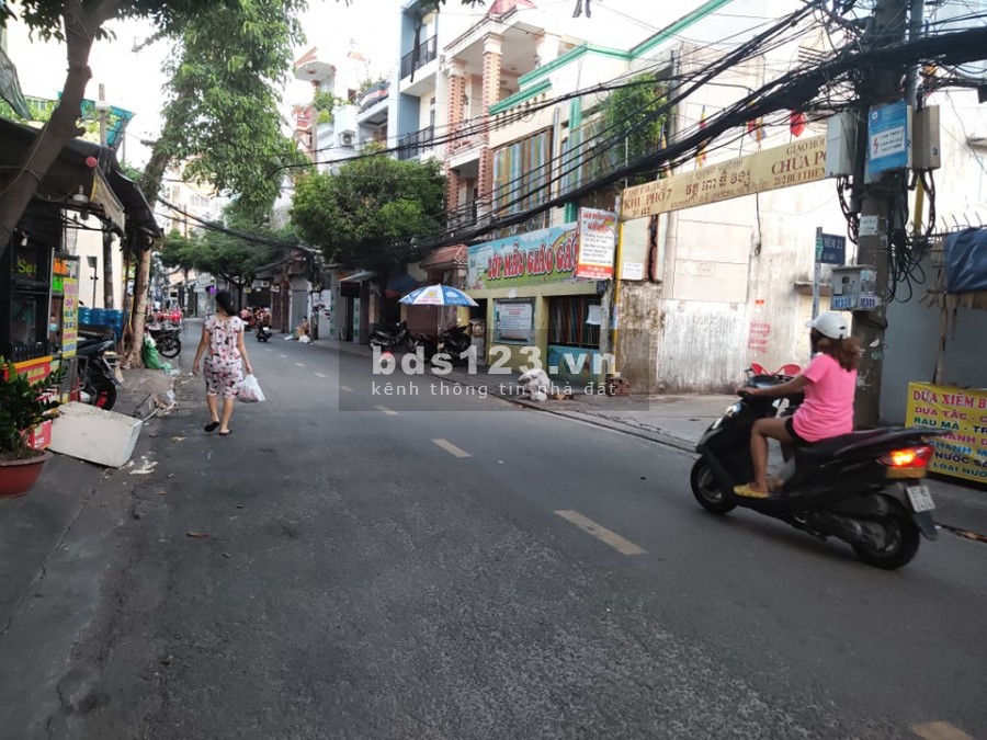 Bán gấp nhà gần mặt tiền Bùi Thế Mỹ Tân Bình 47m2 ( 4.5x10.3m), giá 4.98 tỷ