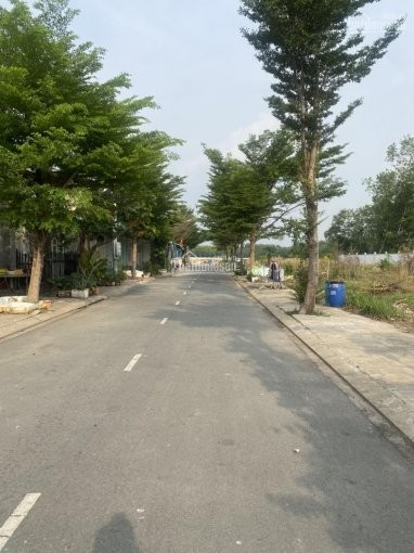 Gia đình cần bán lô đất đối diện khu công nghiệp Mỹ Phước 3 dân đông