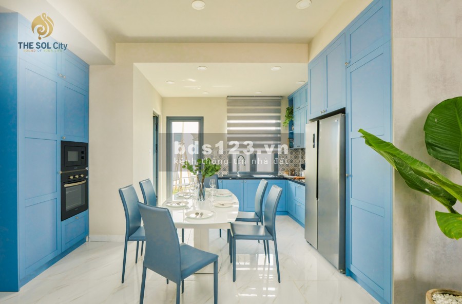 Cần Bán Gấp Nhà Phố 1 Trệt 1 Lầu 1 Sân Thượng, giá 2,8 tỷ. Ngay chợ Hưng Long